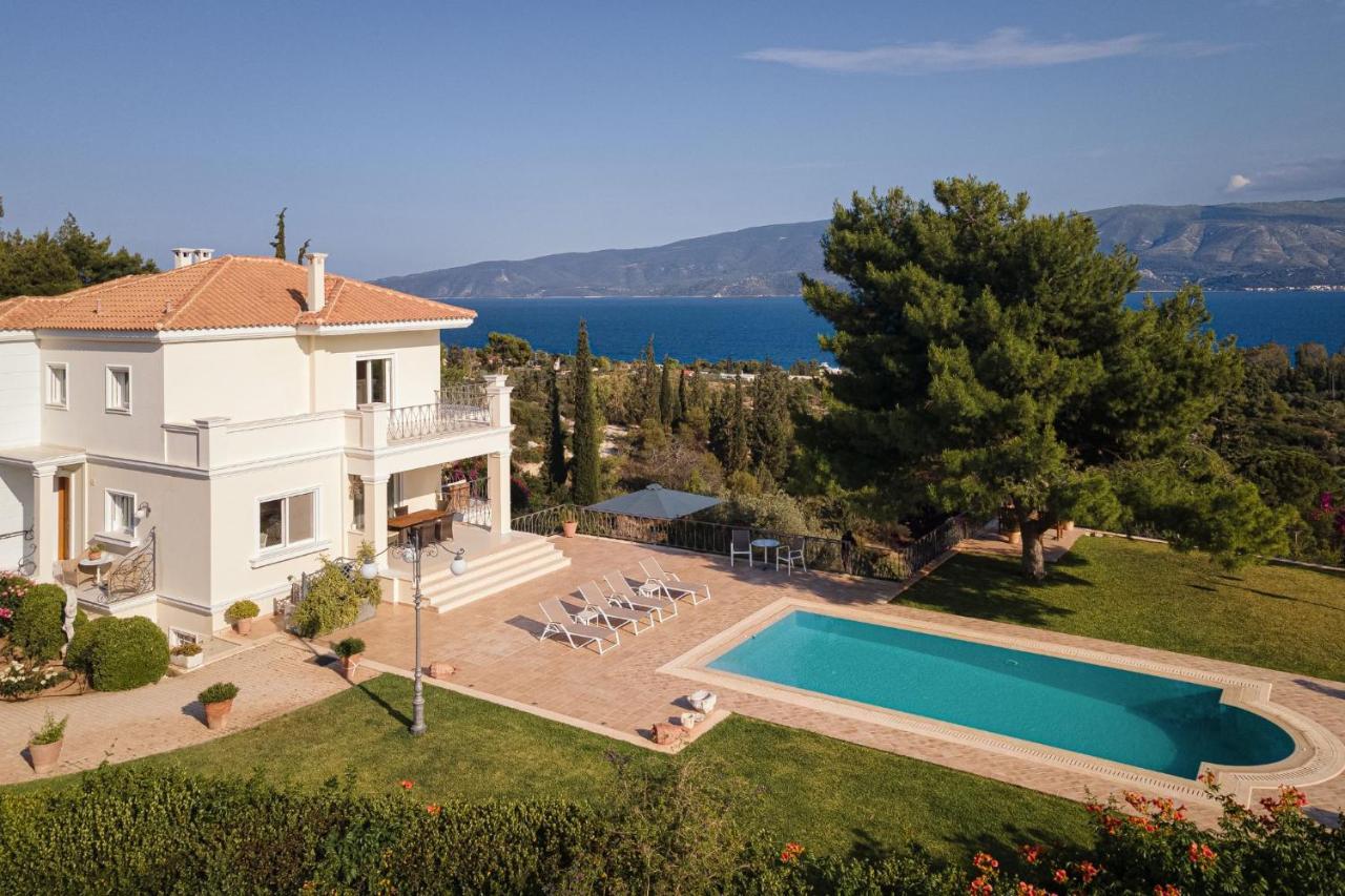 Villa Fantasia Isthmia Exterior photo